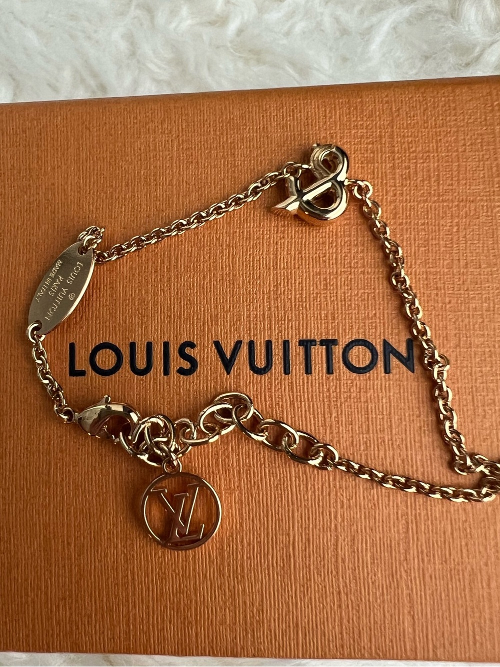 Louis Vuitton Gold-Tone Circle LV Charm Bracelet